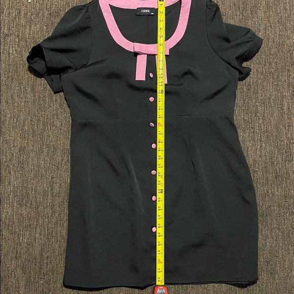 Cider Elegant Black Dress with Pink Accent - Picture 7 of 7